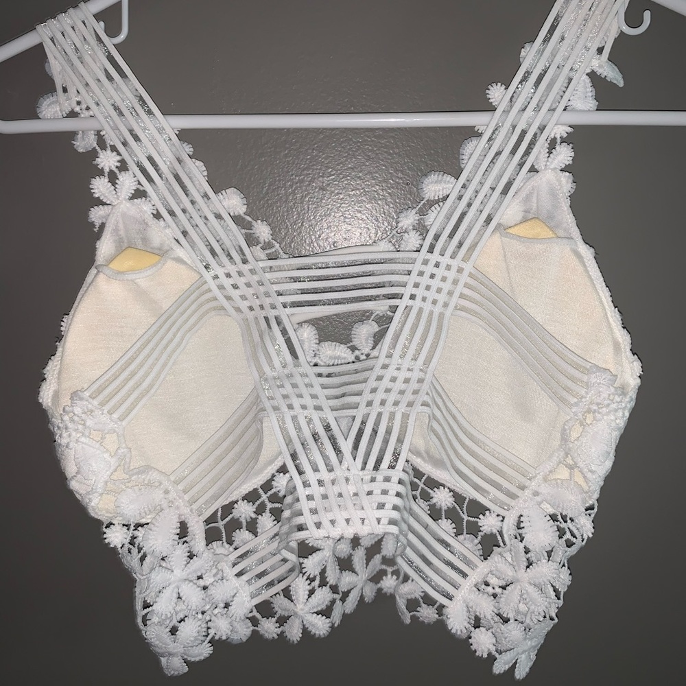 Bralettes - Picture 2 of 4